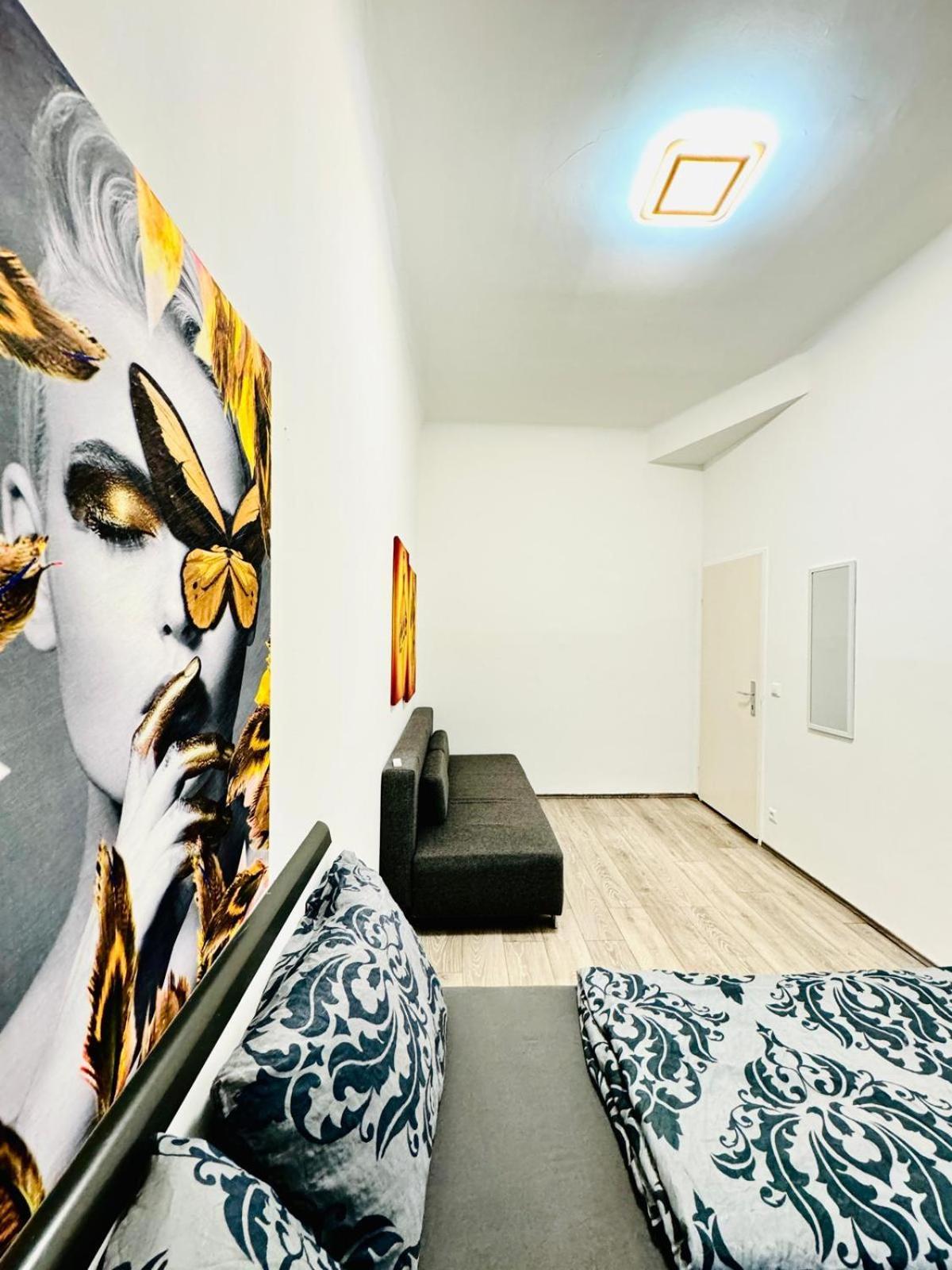 3br For 9p, 10min To Fac Platz Apartment *