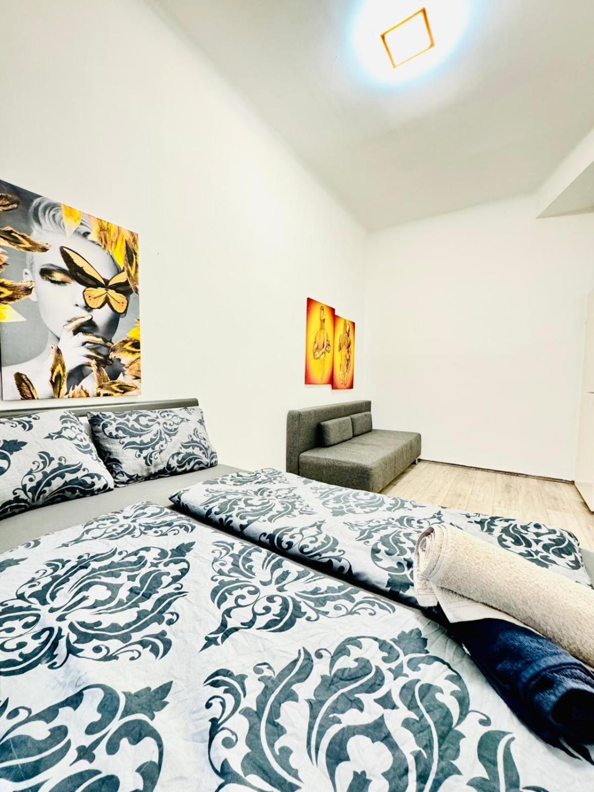 3br For 9p, 10min To Fac Platz Wien