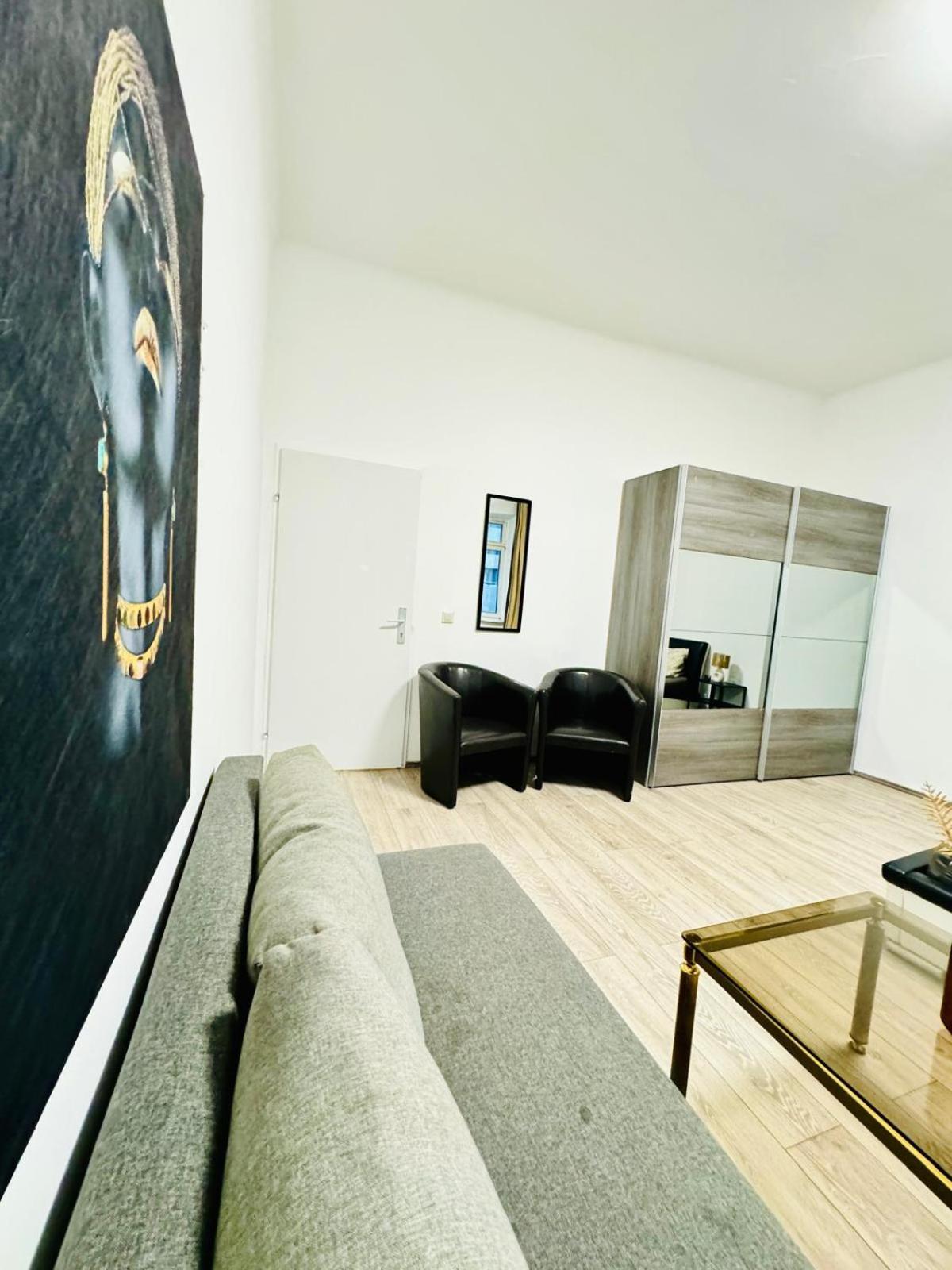 3br For 9p, 10min To Fac Platz Apartment