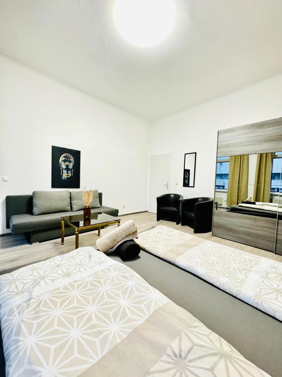 3br For 9p, 10min To Fac Platz Wien
