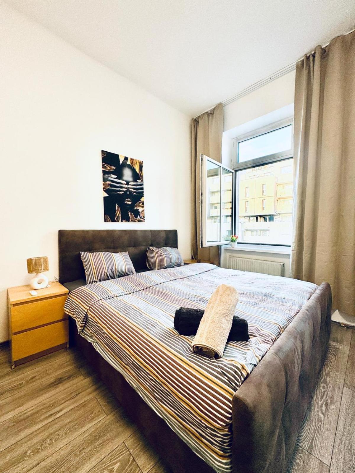 3br For 9p, 10min To Fac Platz Apartment