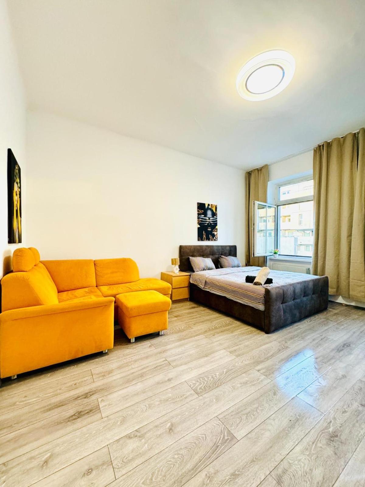3br For 9p, 10min To Fac Platz
