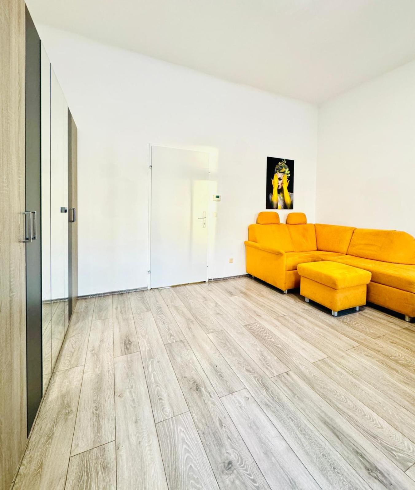 3br For 9p, 10min To Fac Platz Apartment *